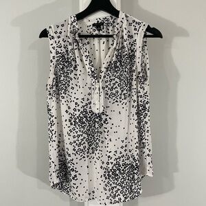Ann Taylor Sleeveless Starbust Blouse